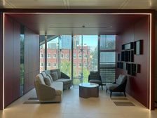 侨福芳草地,大小面积均可,配家具精装修,免租