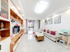 诚售保利蓝海家居精装四房户型端正 通透双阳台