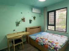 波洛克临河复试 房东置换低市场价50万 119平410w钥匙