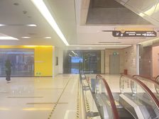 电视台旁.63层酒店配套底商.24营业.客群高端