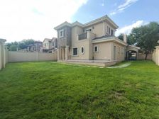 御汤山熙园 现房独栋 800平 5间卧室 温泉入户 带车库