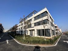 尚东e智荟 整栋三层花园商墅 带大院子送露台 可办公可家用