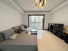 小三房 满五 临地铁 正规商品房 正南朝向 出行方便