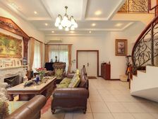 涉外小区 御花园 Xi Que独栋别墅 环绕大花园 房主急售