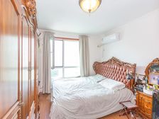 世纪城远大园二区 3室2厅2卫 客厅带阳台 卫生间全明