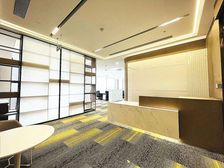 国锐广场,300平,豪华精装修带家具,地标建筑,适合接待办公