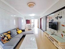 假日名城尚都(一口价38个)给两万直接按揭!红本七天过户!