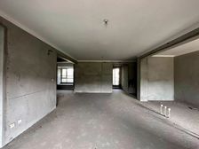 路劲城三期洋房带院子 挑高地下室 价格美丽。。。