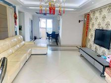 和苑小区 小区新 正南朝向 近医院 交通便捷 满五