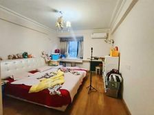 万科四季花城北区,艾溪湖公园旁