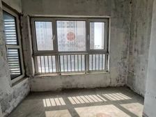 安家好房!首付30万!假日丽城 毛坯大三室 南北通透 环境好