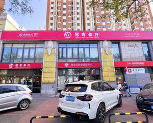 玉泉路独栋(招商银行)带10年租约,高年年涨,急可谈