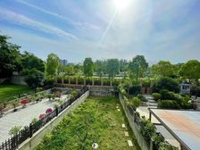 清水河畔,纯独栋别墅,邻河而居,带200平米大花园