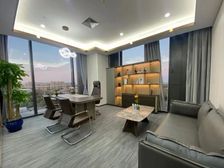 地铁青年路大悦城 达美中心400㎡ 精装带家具出租