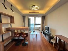 商品房 满五 临地铁 高楼层采光充足 装修好 南北通透