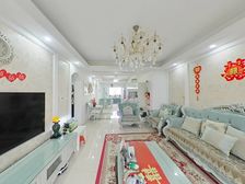 凯佳公寓 房东自住精装60万 小区花园位置 观澜+川中