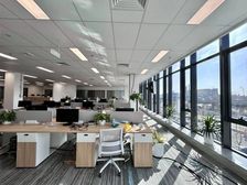 出租丨保利国际广场丨精装修带家具丨使用率丨交通便利丨直租