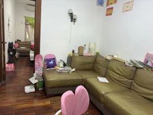 渝中一号桥双钢路小区 东南向两居 满五简装 总价110万