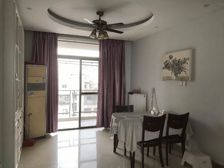 恒茂国际华城南北通透,采光好装修好,环镜优美近