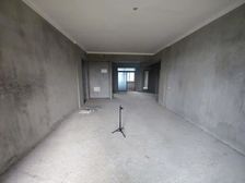 九颂山河,板楼结构,专梯专户,稀缺四房,超大阳台,前后无挡