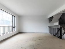 红谷滩旁 稀缺下叠复室 次新高品质小区 带院子地下室莱电咨询