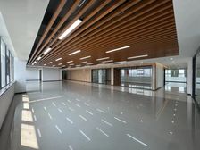 地铁口步行3 独立黄金整层 精装带隔断 含发票 大优惠