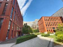 东四环地铁口独栋!集团办公!展厅总部!带燃气!有车位!可分割