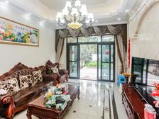 恒大二期精装别墅 3层带地下室 大花园 5房4卫 出行便