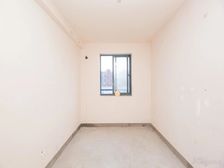 有钥匙随时看,楼层好,南北两房,清水毛坯