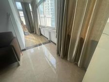东南向三居 满二精装中层 总价150万