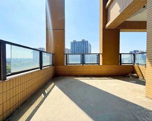 教科院大平层,实得220平,视野正看公园,附带观景阳台,