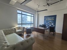 康桥11号线秀沿路站 八元桥 正朝南 采光好 多面积在租