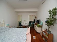 瑞冬小区 1室0厅1卫 精装修 221万元