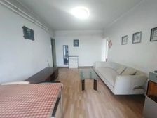 机场路,28中,偏门大客厅,房龄,通透二室,随时能看