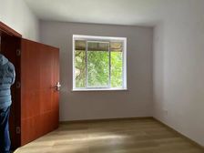 渝中解放碑巴教村南向精装两房 满二仅140万