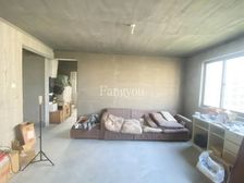 泰安馨苑 电梯大三房 全新毛坯!