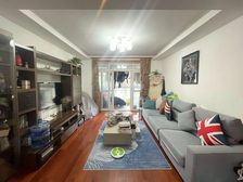 低于市场价急抛,南北通透飞机户型,采光刺眼,中心位置安静舒适