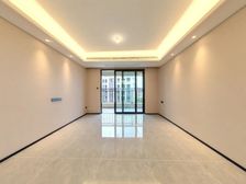 房东诚心出售,全新次新小区,飞机户型