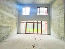 新上 成外旁 保利清水联排 南北通透 一楼带花园顶楼送露台