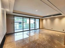 低50万!现房中间位置!精装修一天未入住!可按揭!随时看房!