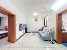 通透户型 车库15平方,利用率高,业主诚意出售