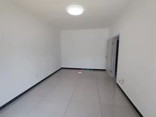 洪湖里 阳面 独单 可居住 能落hu 随时看房 急售