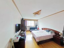 商品住宅 低密度社区 正南朝向 交通便利 中间楼层 满五