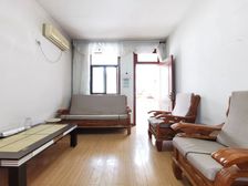 省防疫站宿舍 多层三楼的 出门就是旅游局幼儿园 东方双语