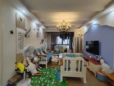 鲁能住家精装三房 南北通透 旁 随时看房