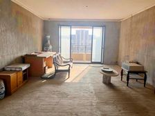 绿地悦城E区好楼层南北通透大5房 急降60万诚售