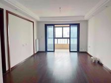 省-委住宅小区 处-长楼 好楼层南北通透精装修三房急售