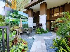 保利央企三区交汇 地段好 带车库 独门独院 南北通透 密度低