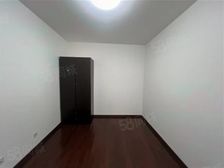 莘庄北广场 南北通透 大两房 满五 小区绿化高 交通便捷