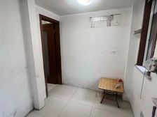 一楼带院子 采光好,房产清晰无纠纷